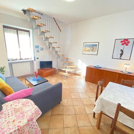 La Discografica, Elegante E Spaziosa Per Gruppi Apartamento Trezzano Rosa Exterior foto